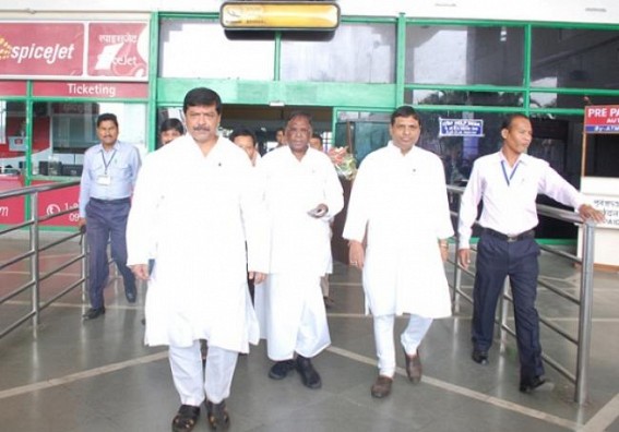 AICC General Secretary Narayanswami arriving state on May 14 to review ADC poll debacle